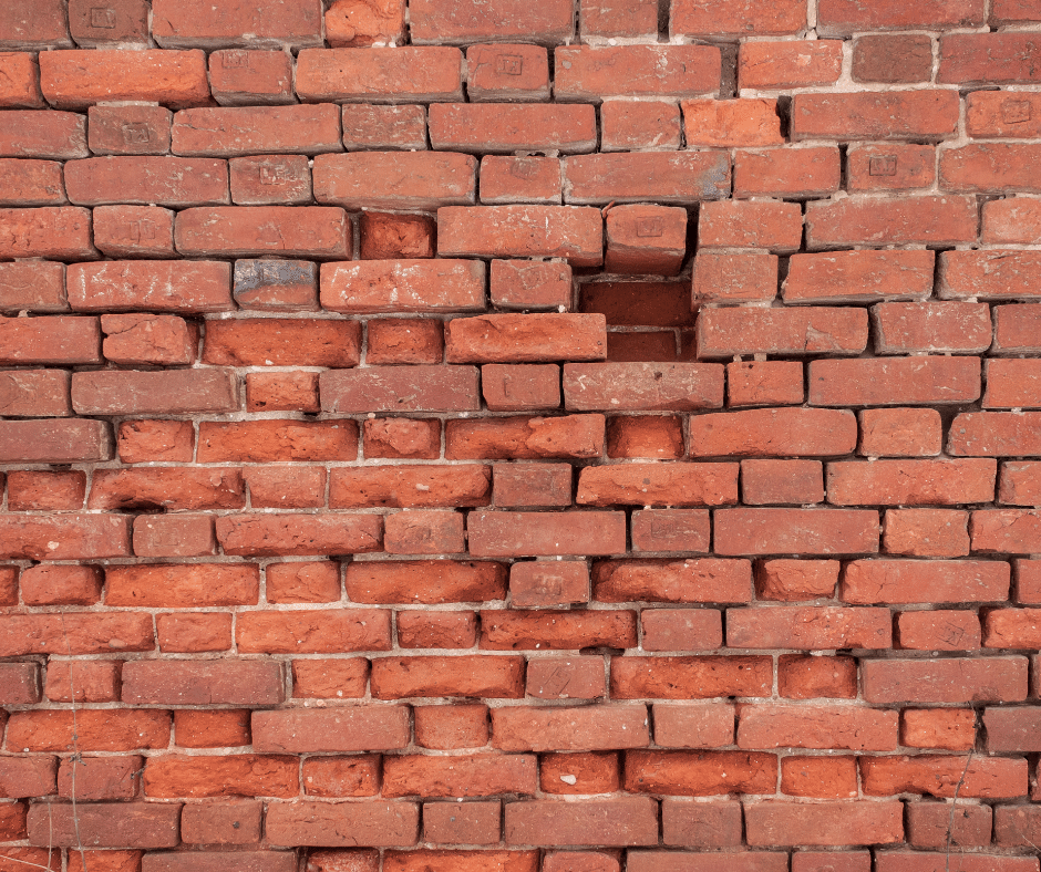 weep holes in brickwork